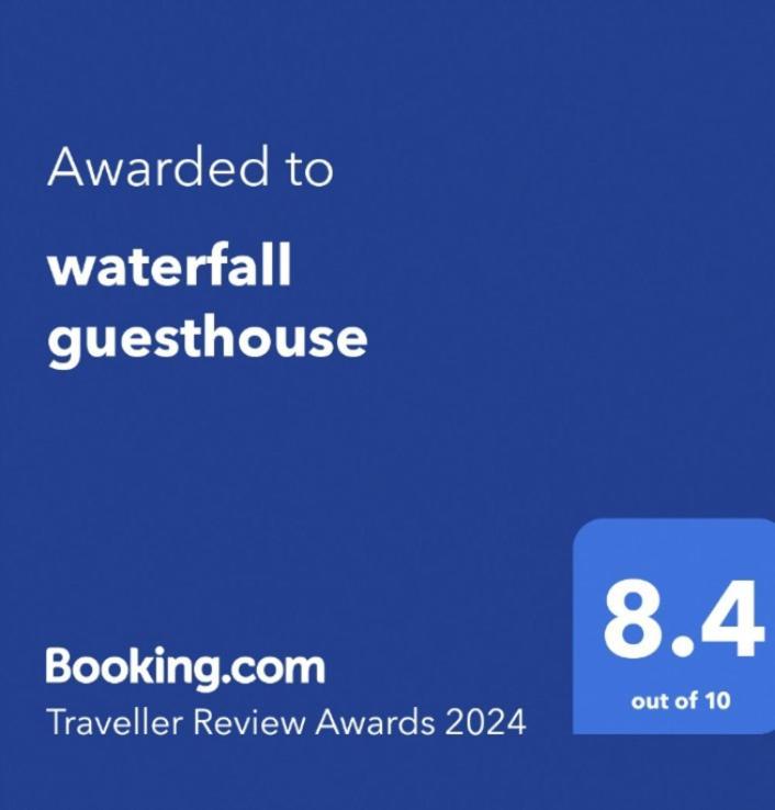 Waterfall Guesthouse Hampi Eksteriør billede